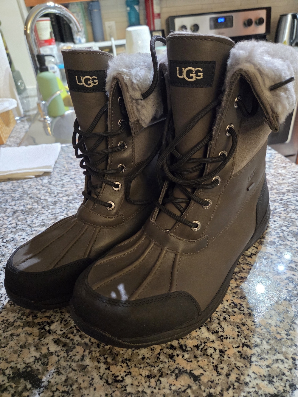 UGG Mens Gray Insulated Lace-Up Winter Boots